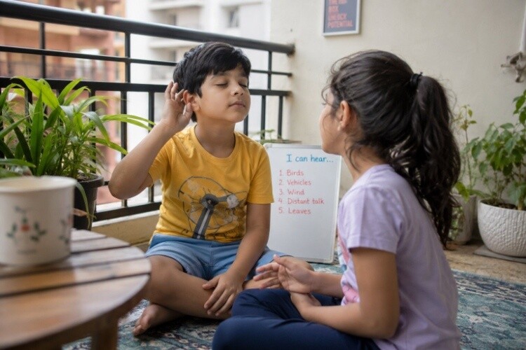 Practice mindfulness-based attention games